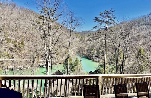 Lakeside Estates House | Celebrate Spring at Norris Lake! Private Dock/Slide, Firepit, HotTub, & Views!