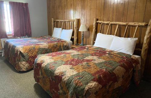 Clarinda Hotel | Celebrity Inn