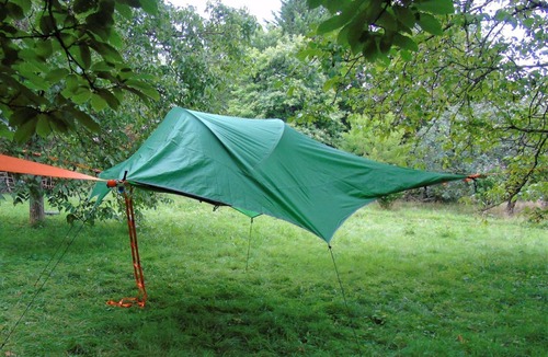 Wassy Cabin | Celestial hanging tent