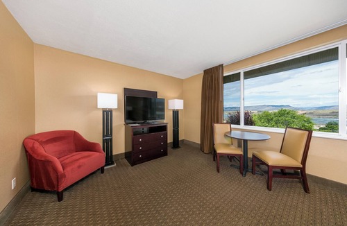 The Dalles Hotel | Celilo Inn