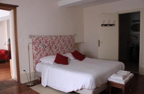 Vezelay Bed & Breakfast | Cellier de l'abbaye - L'Ermitage