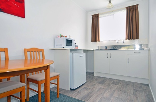 Foxton Hotel | Celtic Motel