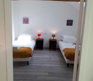 Doue-la-Fontaine House | Celtic Rivers