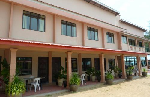 Kuantan House | Cempaka Beach Resort