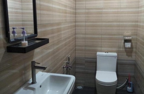 Tioman Island Hotel | CEMPAKA CHALETS TIOMAN