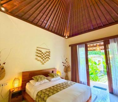 Andong House | Cempaka Kembar Guest House Ubud