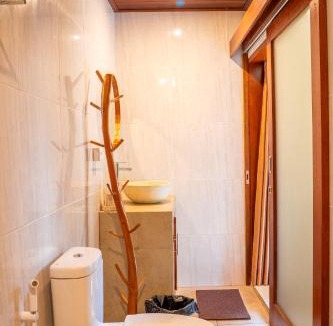 Andong House | Cempaka Kembar Guest House Ubud