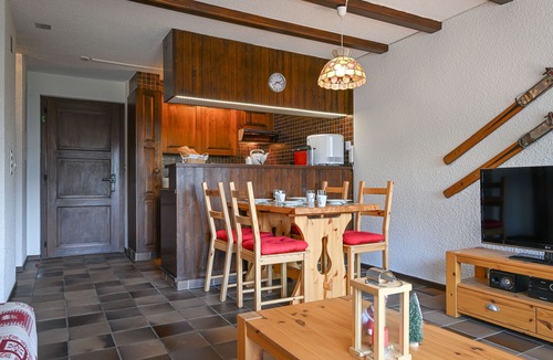 Ovronnaz Apartment | Centaure B 103 by Interhome