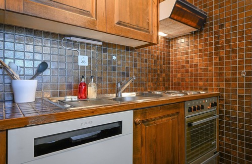 Ovronnaz Apartment | Centaure B 103 by Interhome
