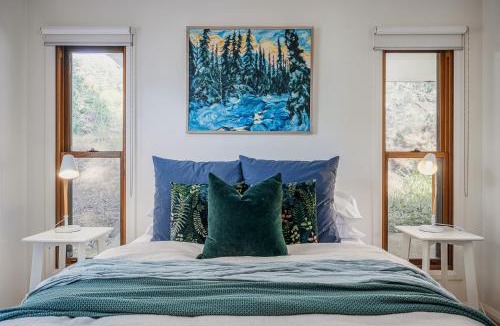 Wandiligong House | Centenary Heights