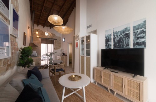 San Anton House | Centennial fisherman's house "Casola House"