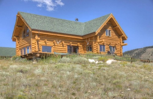 Centennial House | Centennial Log Cabin