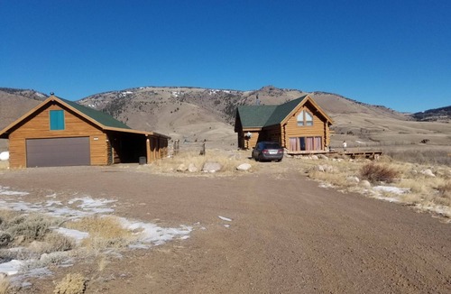 Centennial House | Centennial Log Cabin