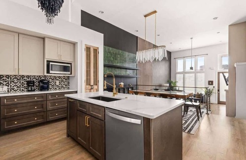 West End Villa | Centennial Quarters near Vandy