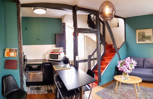 Quartier Vieux Marche-Cathedrale Apartment | Center apartment 2 comfortable rooms