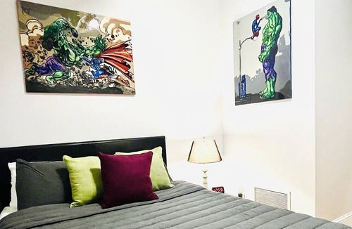 Central Business District Apartment | Center city place. 10mins to URMC & RGH.