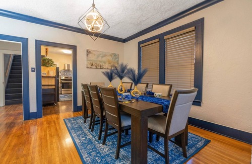 Memphis House | Center City