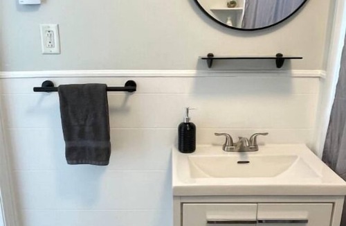 St. John's House | Center City with Recent Renosn(King & Double Beds)