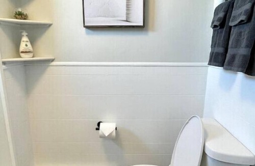 St. John's House | Center City with Recent Renosn(King & Double Beds)