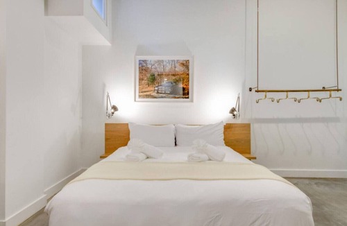 The Gulch Bed & Breakfast | Center Gulch - Walk to Downtown - Private Parking