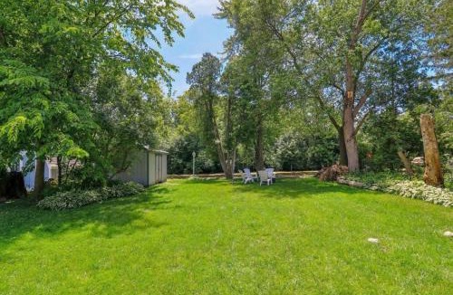 Salem Lakes House | Center Lake Cape Cod Escape Family Waterfront Home with Dock Scenic Views and Pet Friendly