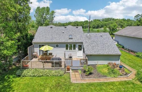 Salem Lakes House | Center Lake Cape Cod Escape Family Waterfront Home with Dock Scenic Views and Pet Friendly