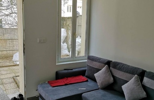 Meaux Apartment | Center Meaux apartment completely renovated near Disneyland Paris