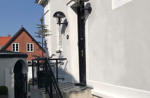 Esbjerg Apartment | Center of Esbjerg, with own entrance and bathroom