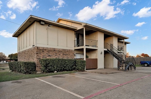 Frisco Apartment | Center Of Frisco/walk 2 shops restaurant