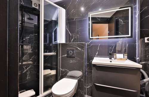 Val-de-Grace Apartment | Center of Paris in Jardin Luxembourg