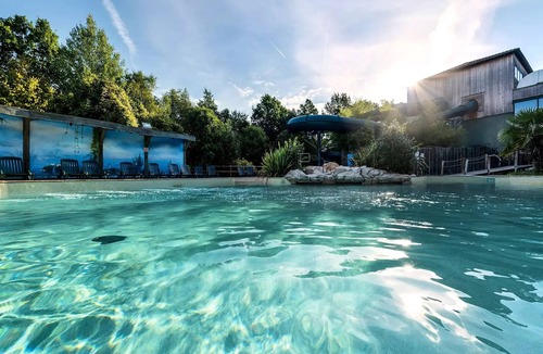 Les Barils Hotel | Center Parcs - Domaine Les Bois-Francs - Premium Room for 2 People