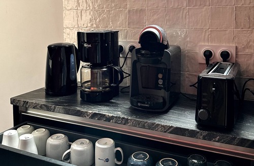 Bourg-l'Eveque Apartment | Center - Self-guided arrival - Wifi