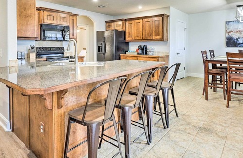 Centerton House | Centerton Home w/ Patio ~ 6 Mi to Bentonville