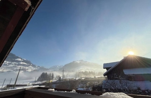 Scharnachtal Apartment | Central penthouse