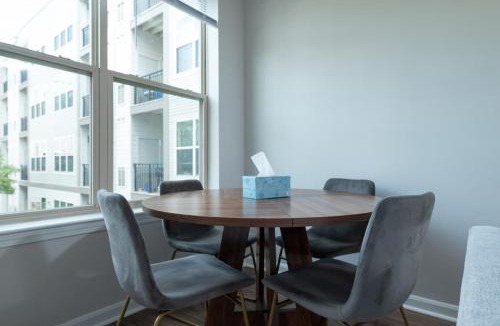 Assembly Square Apartment | Central 1-BR Condo Assembly Row Gym & Pool Sleep 5