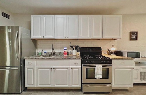Central City Apartment | Central 1BDR+PetsOK+Extended Stay Discounts