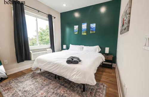 North Philadelphia East Apartment | Central 1BR1BAKing BedWiFiWD