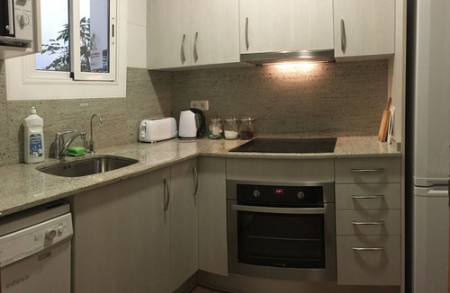 Sitges Town Center Apartment | Central 2 bedroom apartment with sunny balcony