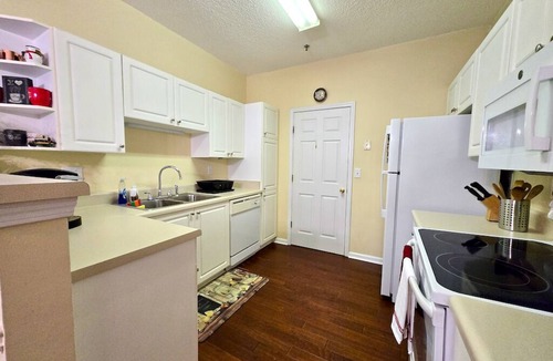 Smyrna Condo | Central 2-bedroom Smyrna Condo