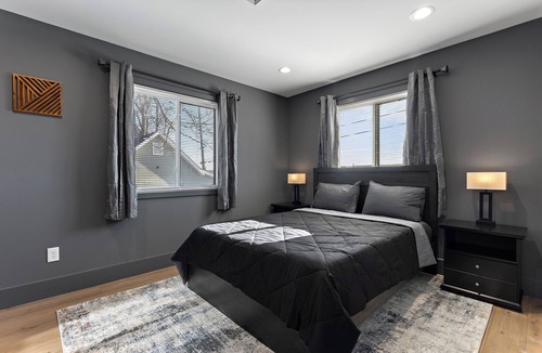 Festus Apartment | Central 2BD Apartment