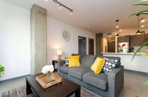 Little Tokyo Apartment | Central 2BR Getaway Balcony & Rooftop Pool Access