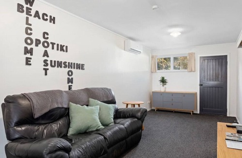Waiotahi House | Central and cosy one bedroom unit.