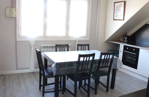 Fort-Mahon-Plage Apartment | Central Apartment - 2 Bedrooms, WiFi, Pet-Friendly, 10 min to Beach