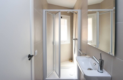 Arenys de Mar Apartment | Central Apartment with Private Balcony
