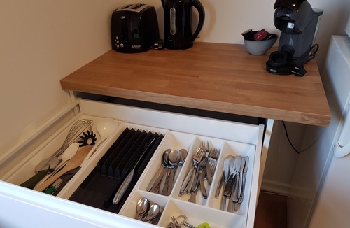 Billund Apartment | Central Apartment Billund - 500 m from Lego Adventures