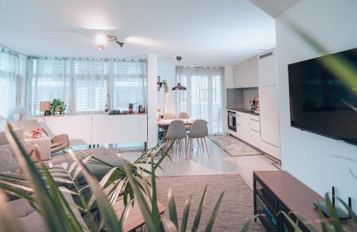 Visp Apartment | Central Apartment - culture & nightlife in one