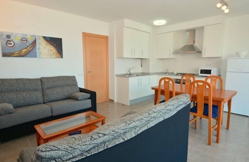 Comarruga Apartment | Central apartment on the seafront