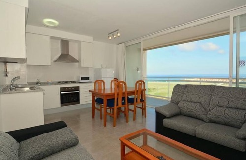 Comarruga Apartment | Central apartment on the seafront