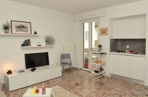 Paradiso Apartment | Central Apartment Guisan in Paradiso
