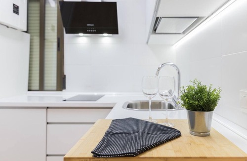 Logrono City Centre Apartment | Central Apartment in Logroño – Spacious, Renovated, and Comfortable for Up to 6 Guests